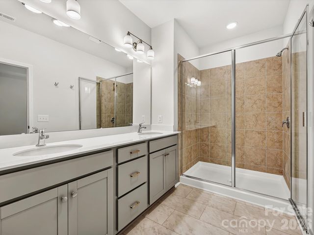 6557 Fire Lily Lane, Charlotte, NC 28216