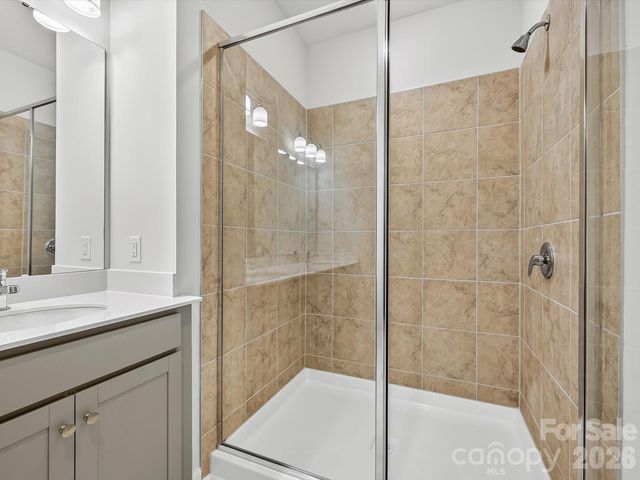 6557 Fire Lily Lane, Charlotte, NC 28216