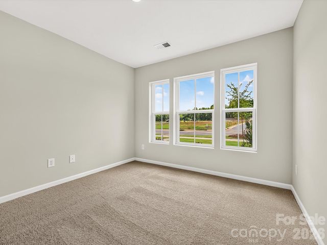6557 Fire Lily Lane, Charlotte, NC 28216
