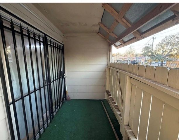 8100 Creekbend Drive 149, Houston, TX 77071