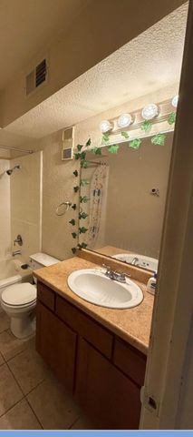 8100 Creekbend Drive 149, Houston, TX 77071