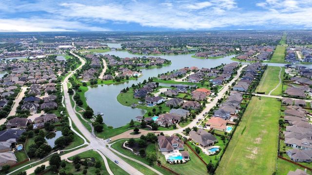 18111 Dockside Landing Drive, Cypress, TX 77433