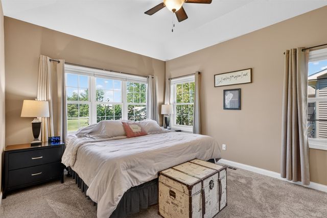 4940 Andrews Place, Pleasant Hill, IA 50327
