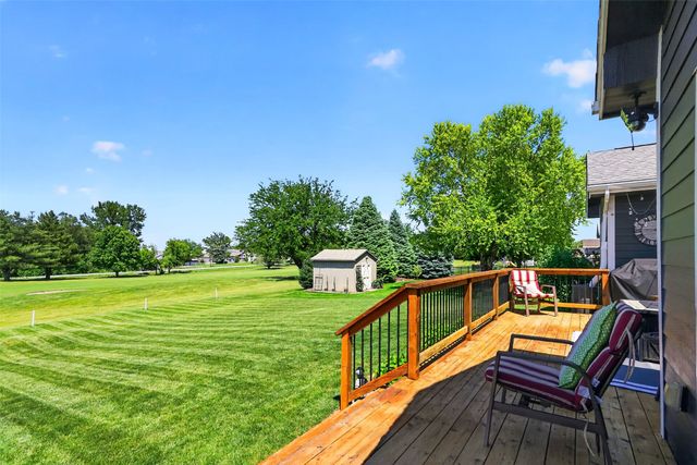 4940 Andrews Place, Pleasant Hill, IA 50327