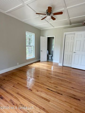 635 Oakleigh Avenue, Gulfport, MS 39507