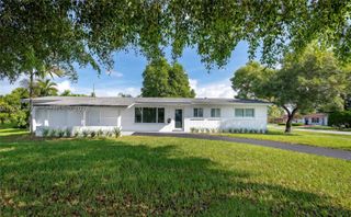 10441 SW 46th Ter, Miami, FL 33165