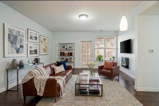 922 W Summerfield Glen Circle, Scio Twp, MI 48103