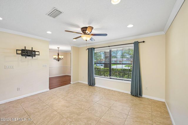 2614 WHIPPLE Avenue, Orange Park, FL 32073