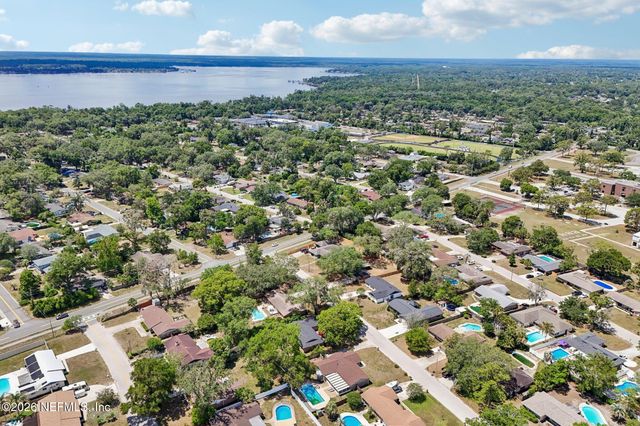 2614 WHIPPLE Avenue, Orange Park, FL 32073