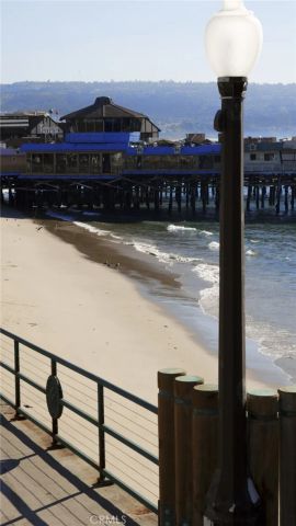 107 S Helberta Avenue, Redondo Beach, CA 90277