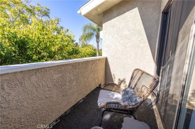 107 S Helberta Avenue, Redondo Beach, CA 90277