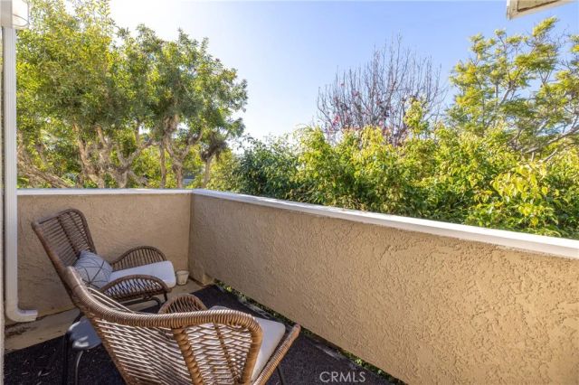 107 S Helberta Avenue, Redondo Beach, CA 90277