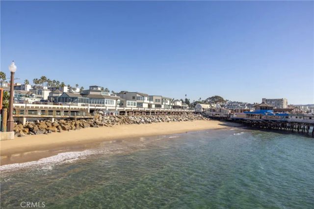 107 S Helberta Avenue, Redondo Beach, CA 90277