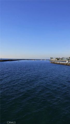 107 S Helberta Avenue, Redondo Beach, CA 90277