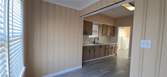 370 Lora Avenue, Youngstown, OH 44504