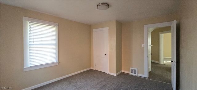 370 Lora Avenue, Youngstown, OH 44504