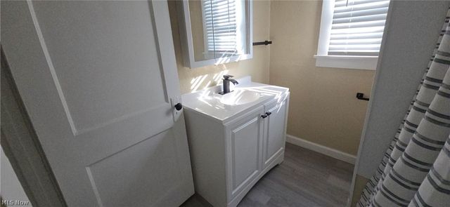 370 Lora Avenue, Youngstown, OH 44504