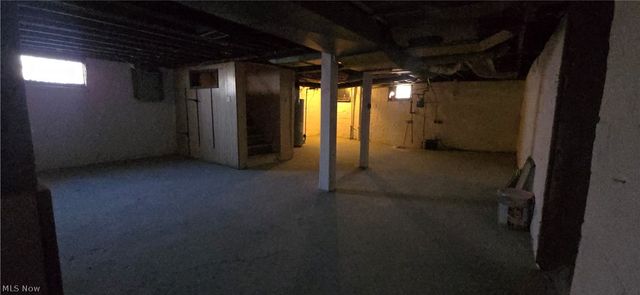 370 Lora Avenue, Youngstown, OH 44504