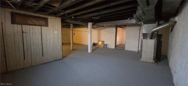 370 Lora Avenue, Youngstown, OH 44504