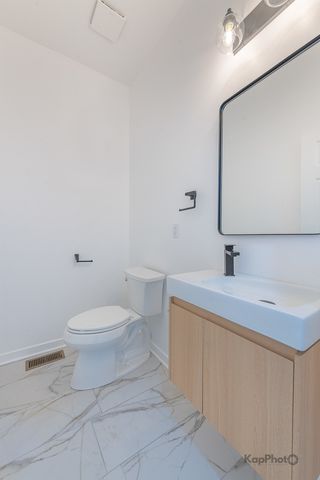 2139 W 24th Street, Chicago, IL 60608