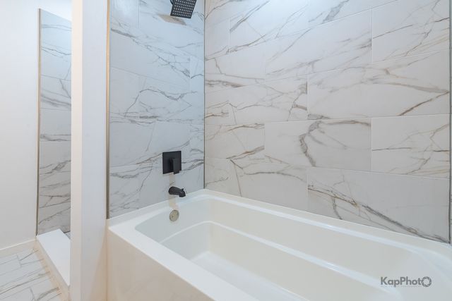 2139 W 24th Street, Chicago, IL 60608