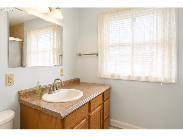 7430 N HURST Ave, Portland, OR 97203