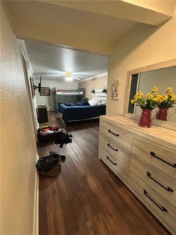 290 Bradley Cove Road, Russellville, AR 72802