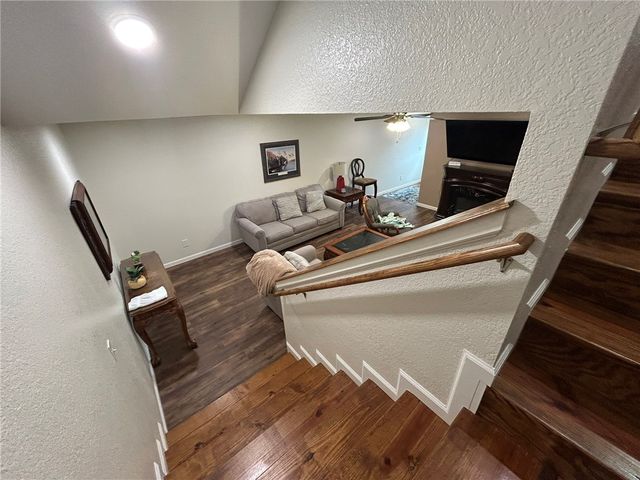 290 Bradley Cove Road, Russellville, AR 72802