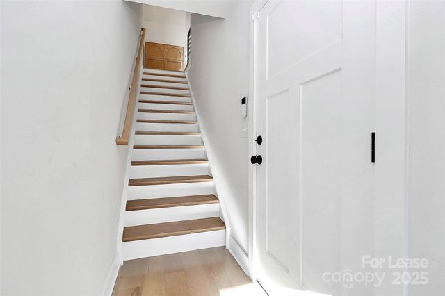 338 E Cama Street, Charlotte, NC 28217