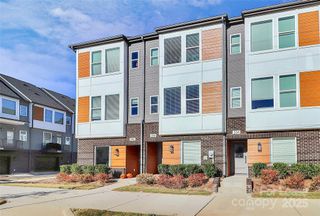 338 E Cama Street, Charlotte, NC 28217