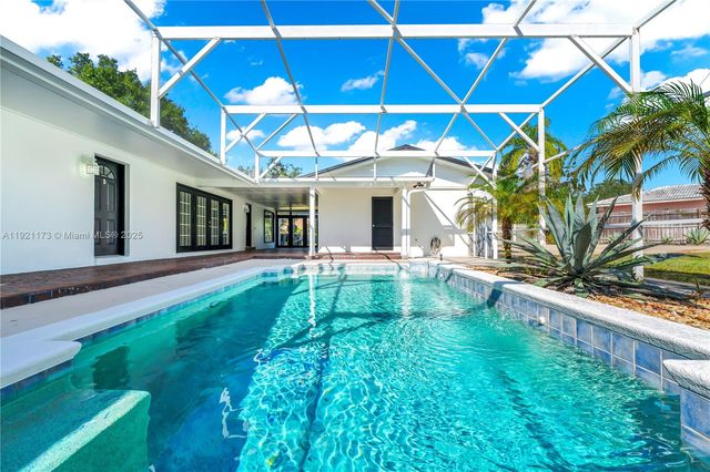 6215 Donegal, Orlando, FL 32819