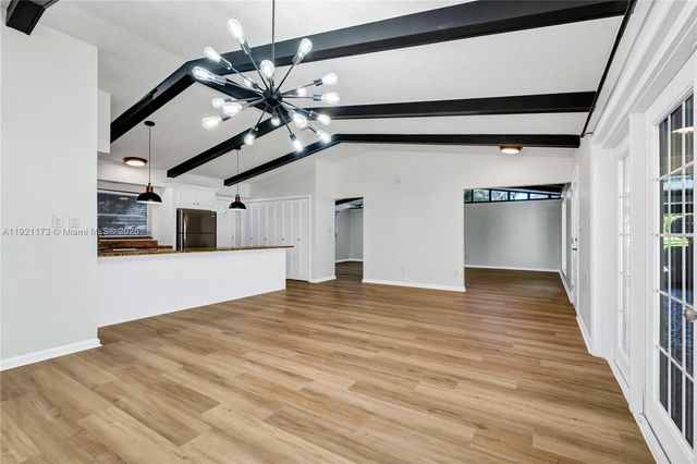 6215 Donegal, Orlando, FL 32819