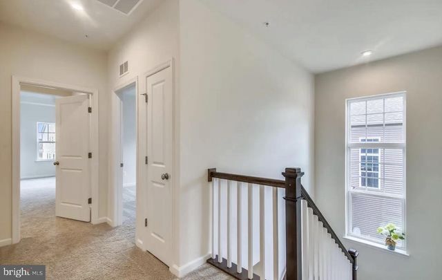 1113 SAXTON DR, Frederick, MD 21702