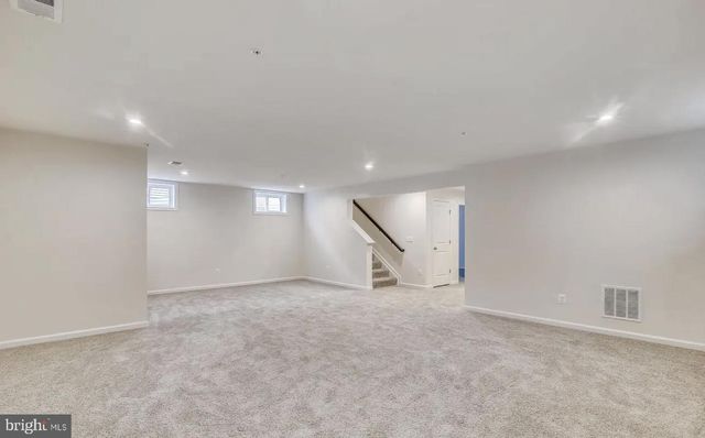 1113 SAXTON DR, Frederick, MD 21702