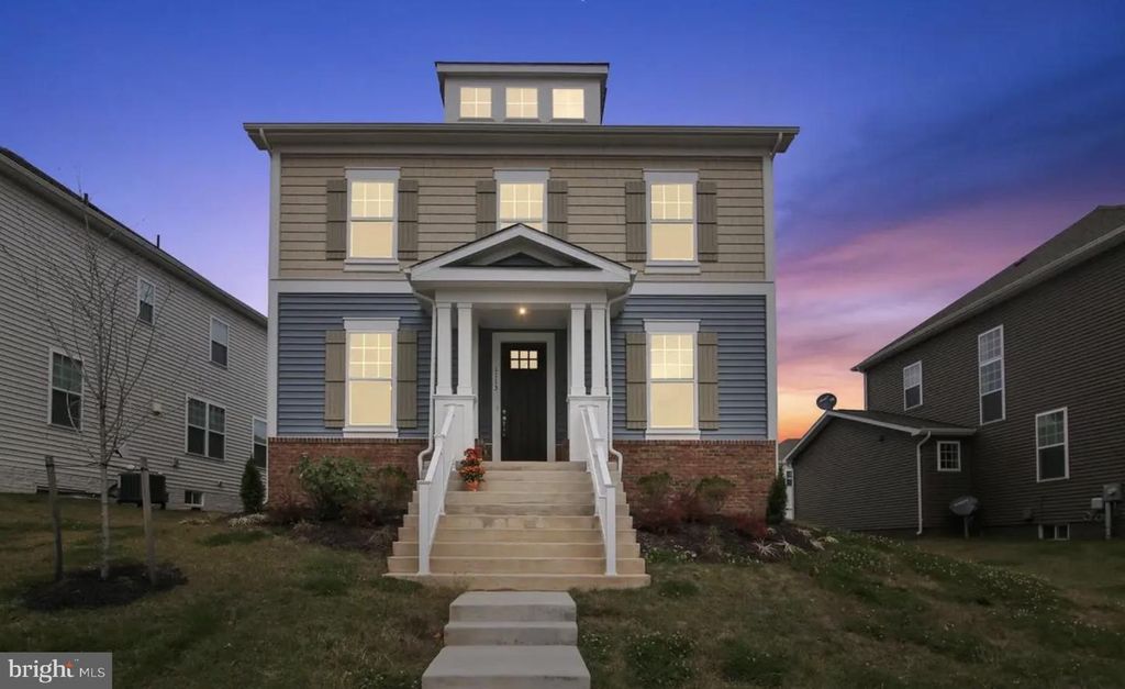 1113 SAXTON DR, Frederick, MD 21702