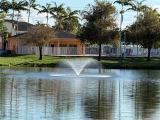 3670 N 56th Ave 705, Hollywood, FL 33021