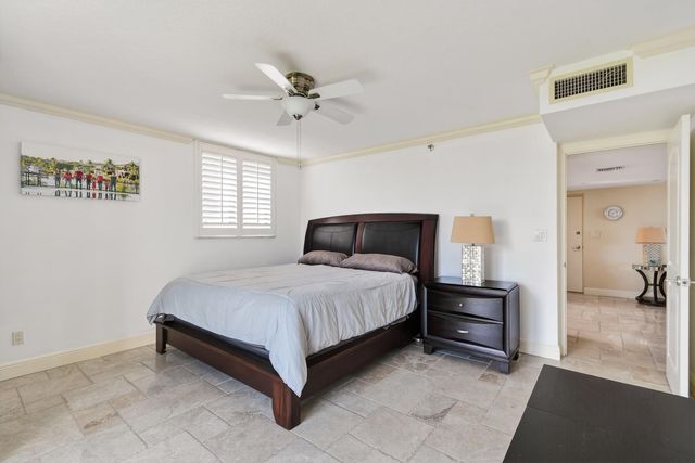 100 Ocean Trail Way 101, Jupiter, FL 33477