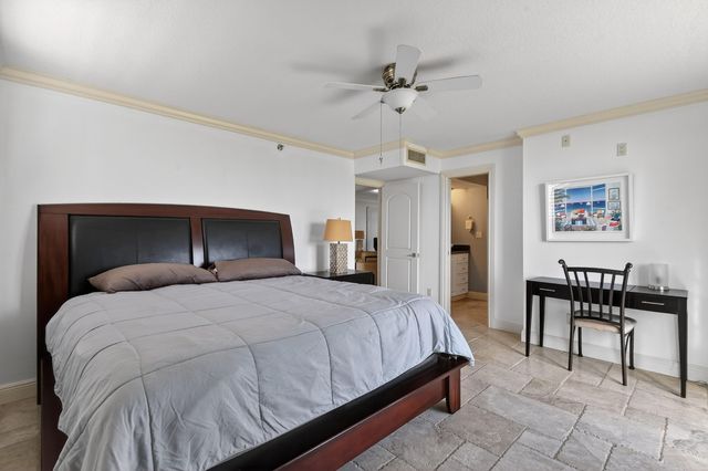 100 Ocean Trail Way 101, Jupiter, FL 33477