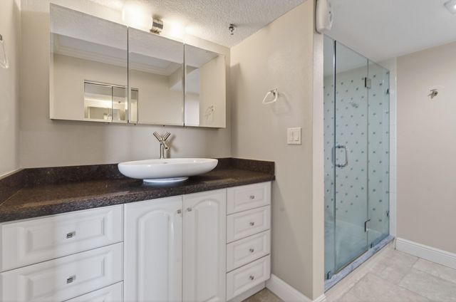 100 Ocean Trail Way 101, Jupiter, FL 33477