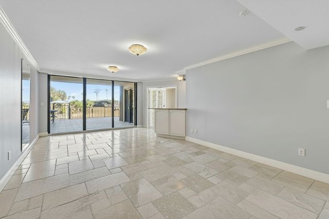 100 Ocean Trail Way 101, Jupiter, FL 33477