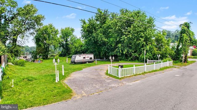 OLD BATTLE GROVE RD, Dundalk, MD 21222