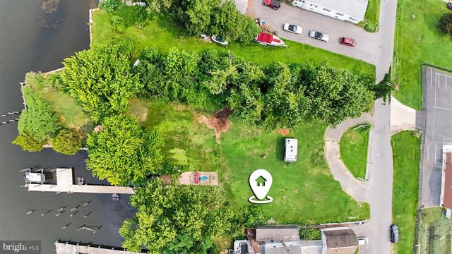OLD BATTLE GROVE RD, Dundalk, MD 21222