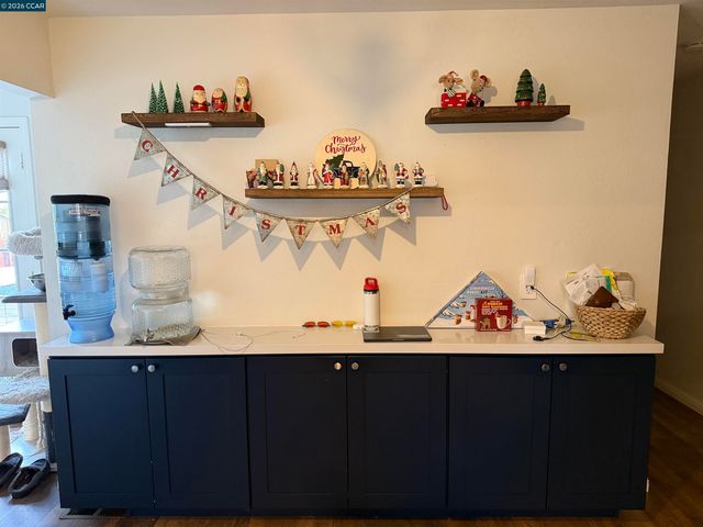 22 Lagunita Ct, Martinez, CA 94553