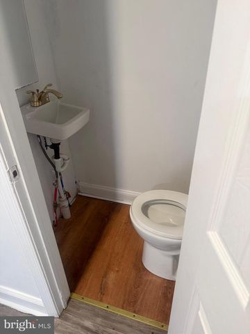 4225 ORCHARD ST, Philadelphia, PA 19124