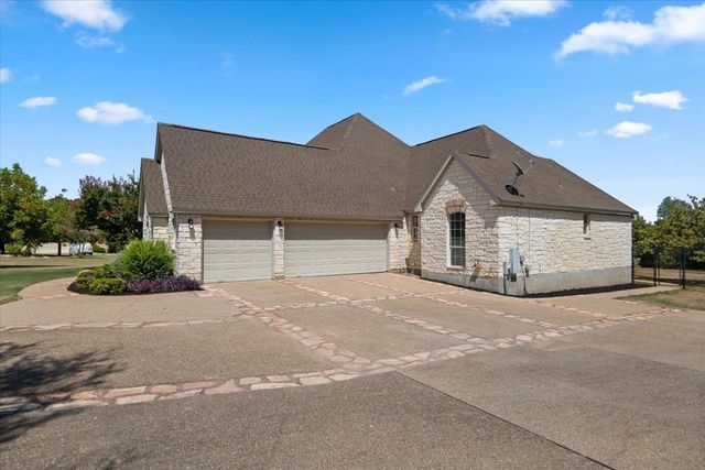 212 Neal DR, Liberty Hill, TX 78642