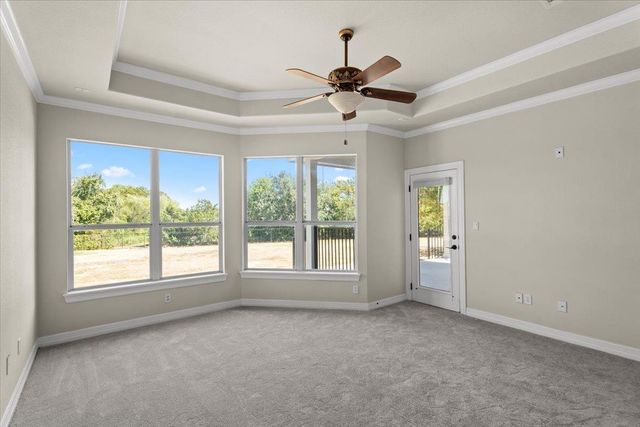 212 Neal DR, Liberty Hill, TX 78642