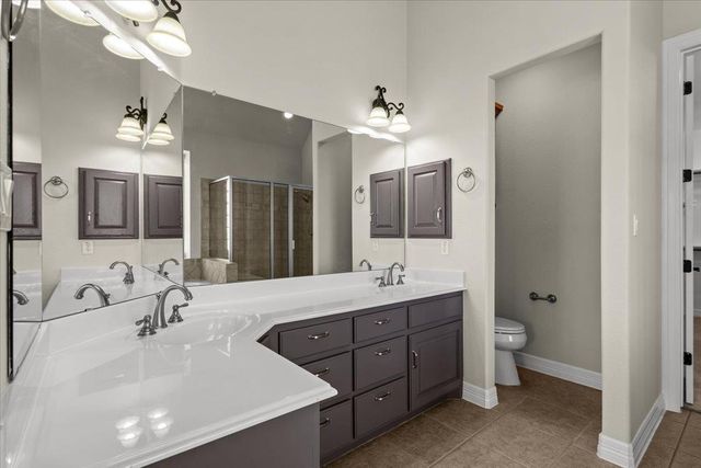212 Neal DR, Liberty Hill, TX 78642