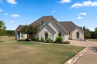 212 Neal DR, Liberty Hill, TX 78642