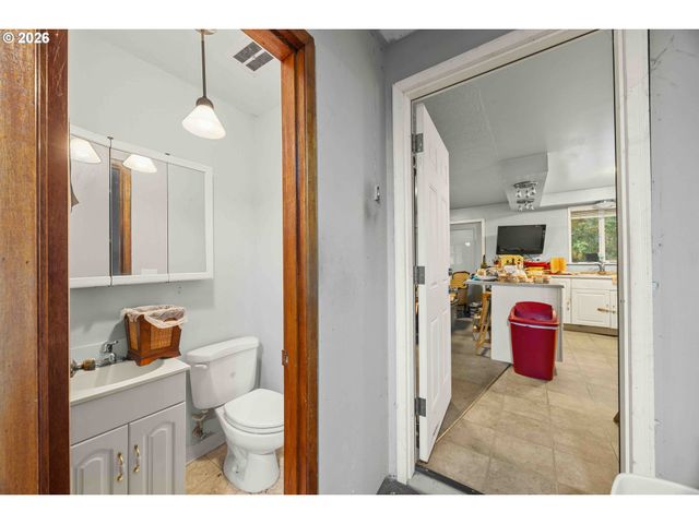 4035 Se MONROE St, Milwaukie, OR 97222