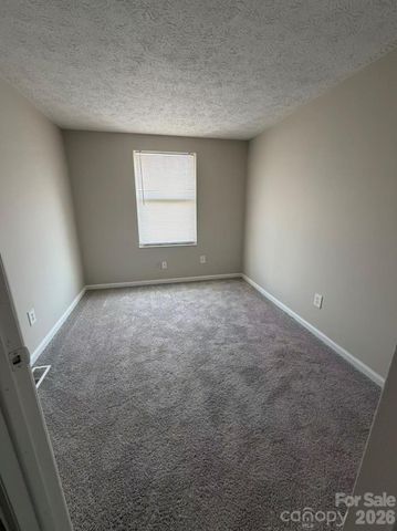 9632 Vinca Circle D, Charlotte, NC 28213